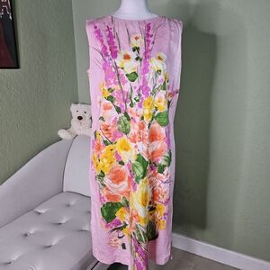 Sleeveless Pink Floral Midi Dress with Vibrant Bouquet Print